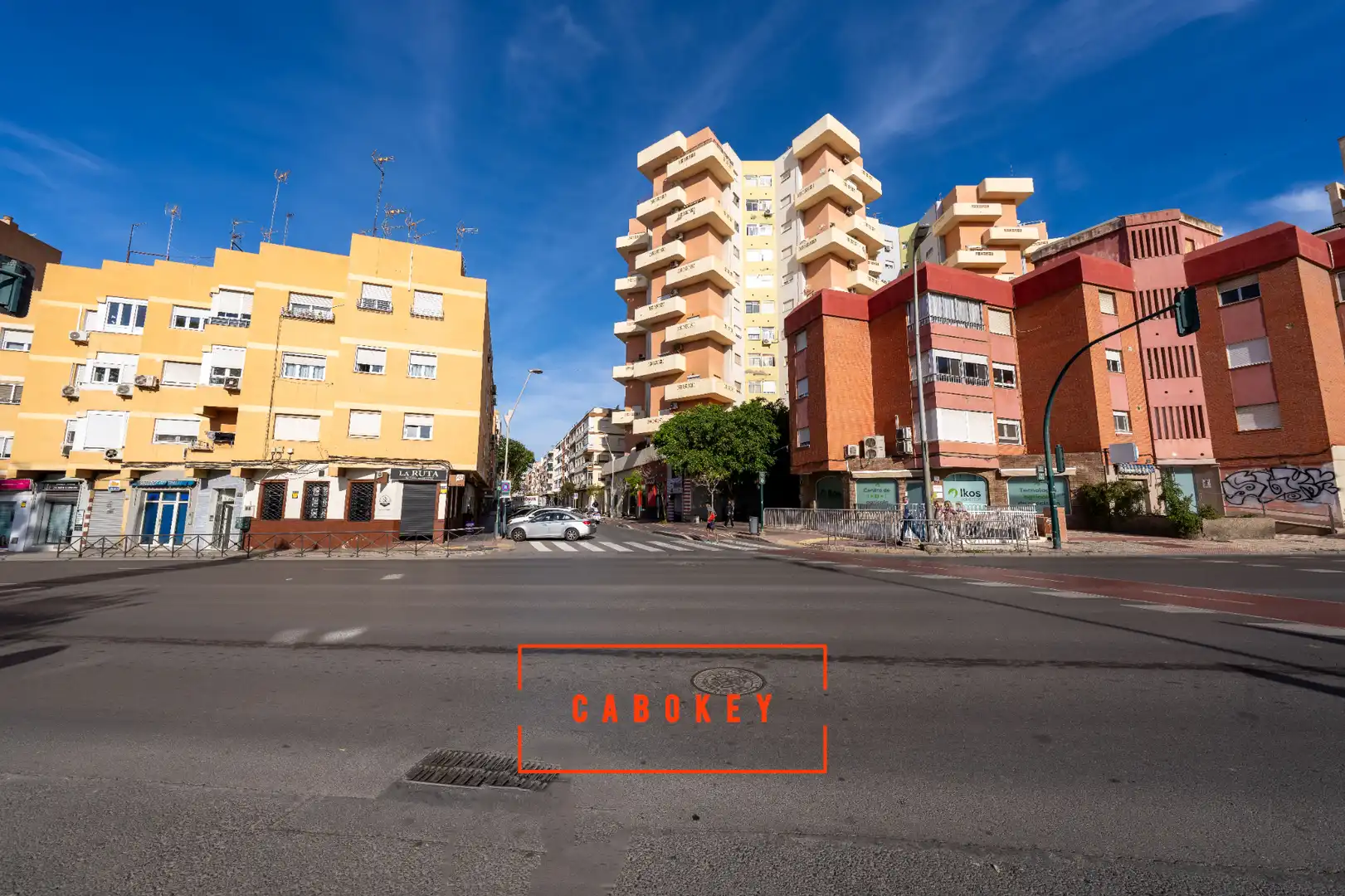 Vista exterior de Local en traspaso en Almería con Aire acondicionado, Amueblado y Internet