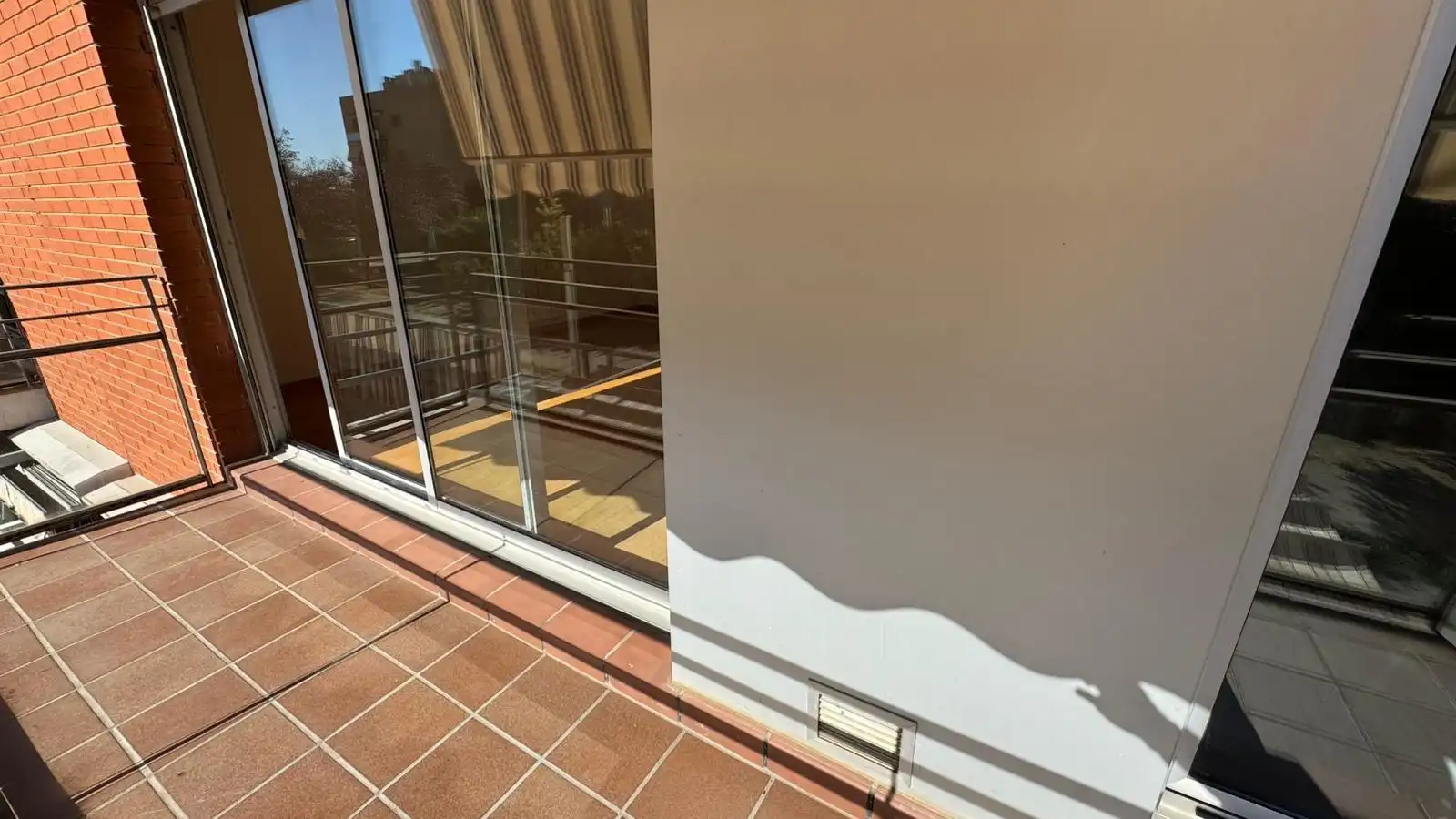 Terraza de Piso en venta en Sabadell con Calefacción, Parquet y Balcón