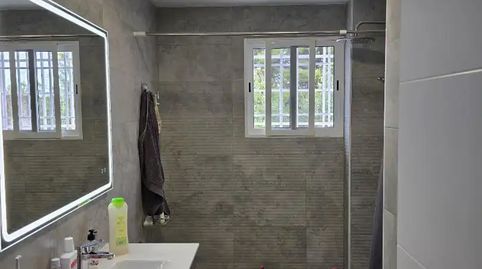 Foto 3 de Casa o xalet en venda a Calle Les Tulipes, 15a, Urbanizaciones, Llíria