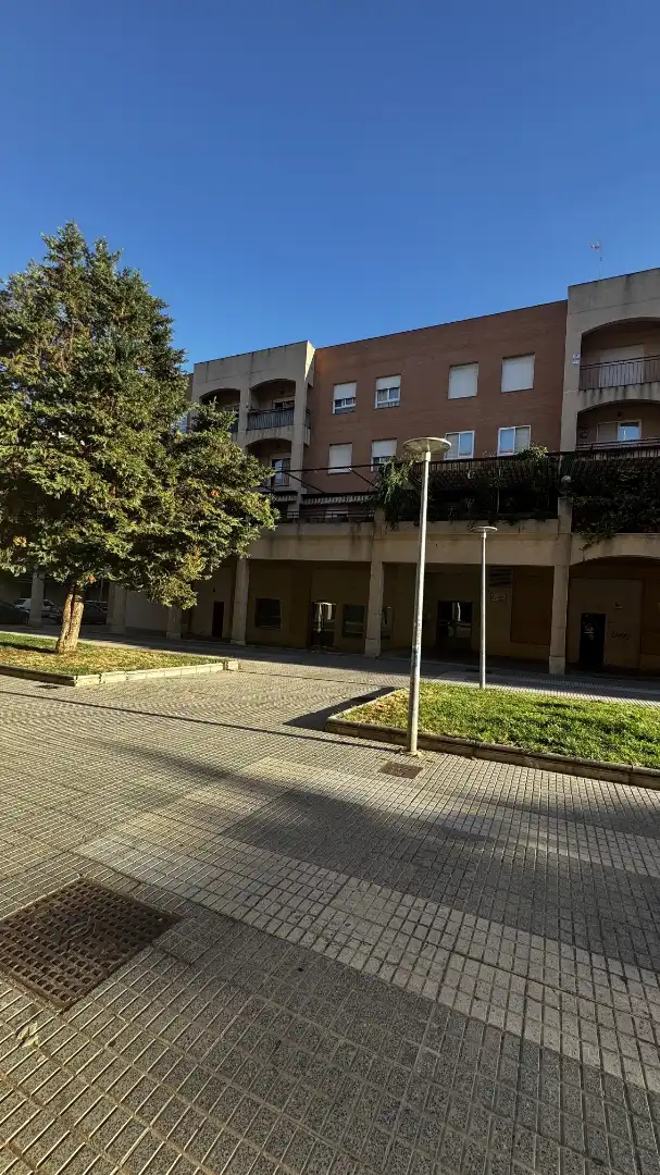 Flat with terrace for sale in Calle Hierbabuena 1, imagen 2