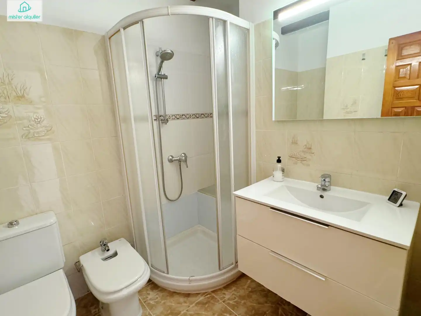 Bathroom of Detached homes for rent in El Campello  with Air Conditioner, Private garden and Terrace