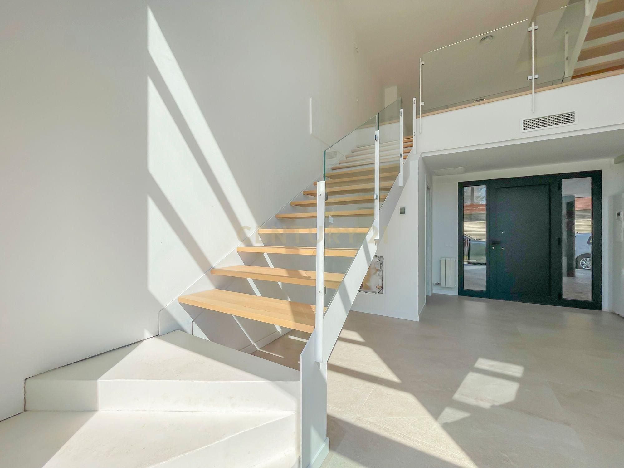 Single-family semi-detached for sale in Hostalric
