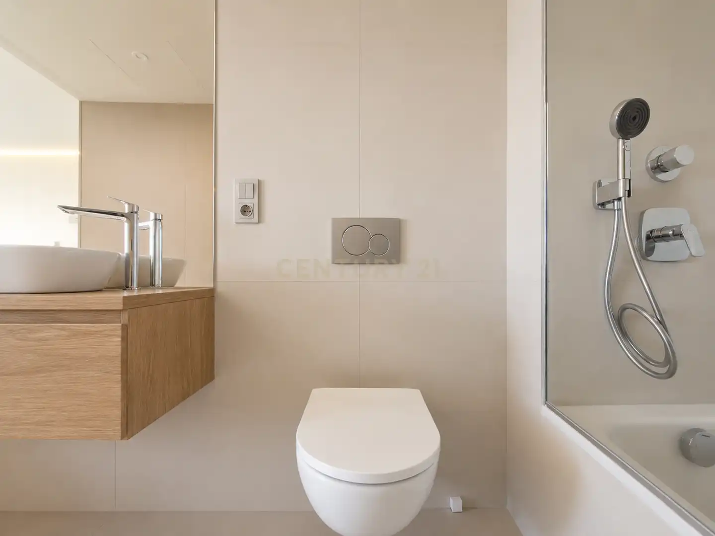 Apartamento con piscina en venta en CL GOLONDRINAS LAS 62(P) TB-062 FUENGIROLA (MÁLAGA), imagen 20