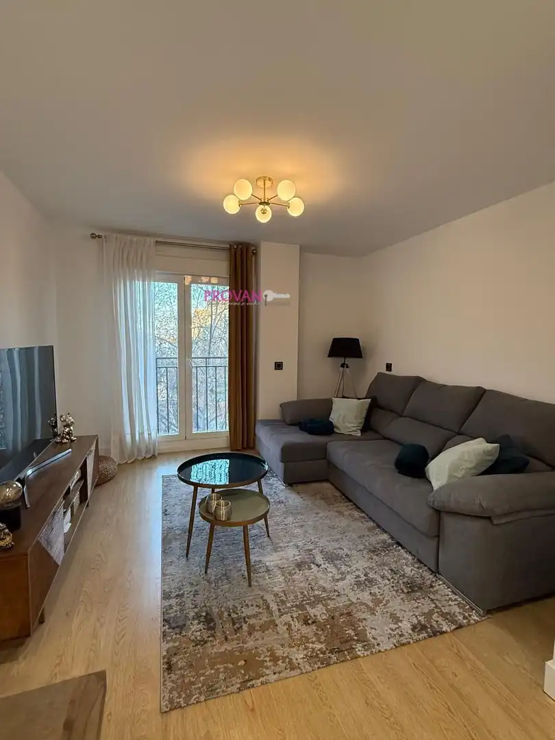 Sala de estar de Piso en venta en Alcalá de Henares con Aire acondicionado, Calefacción y Trastero
