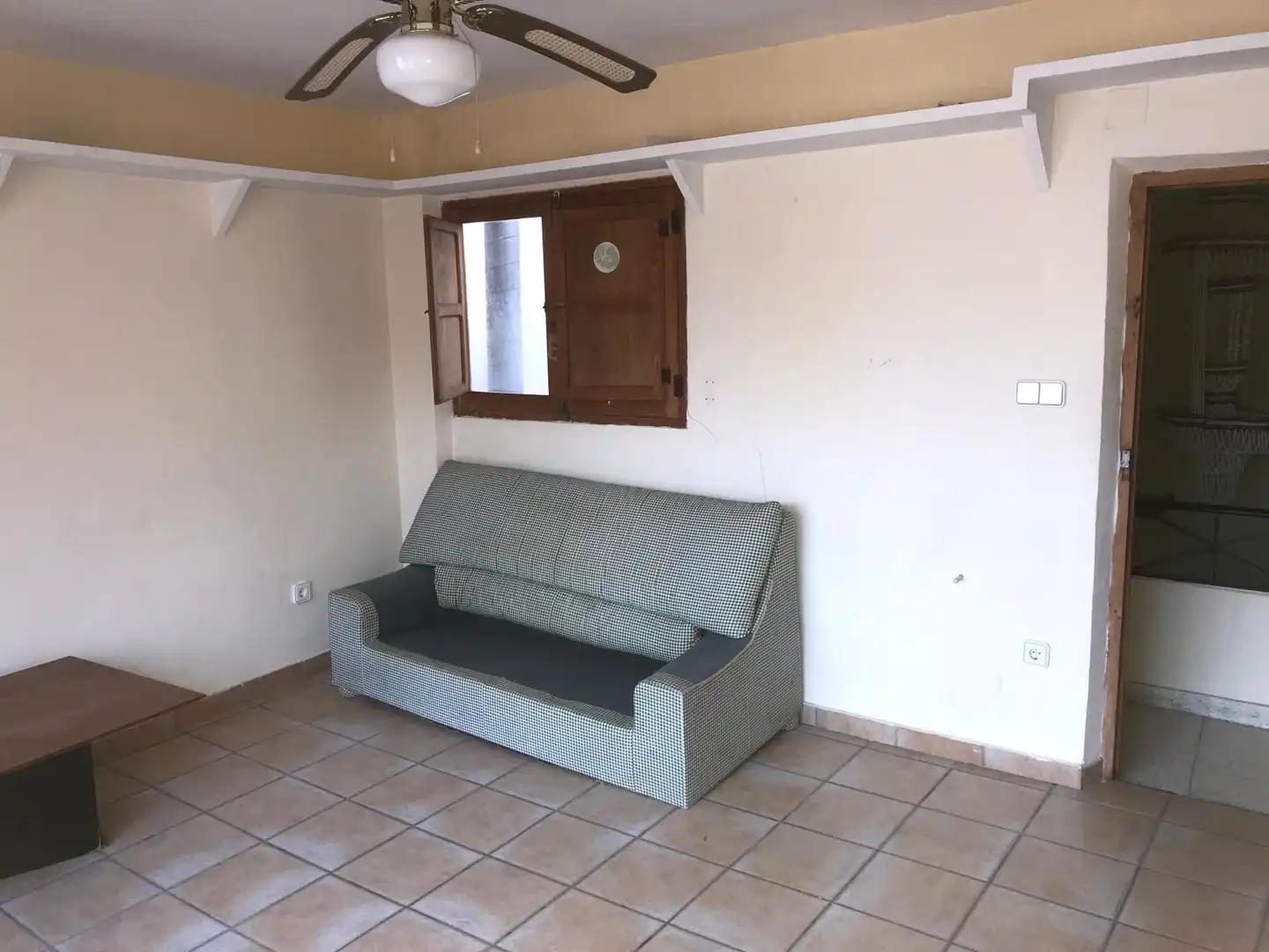 Sala d'estar de Casa adosada en venda en Castalla amb Aire condicionat, Calefacció i Terrassa