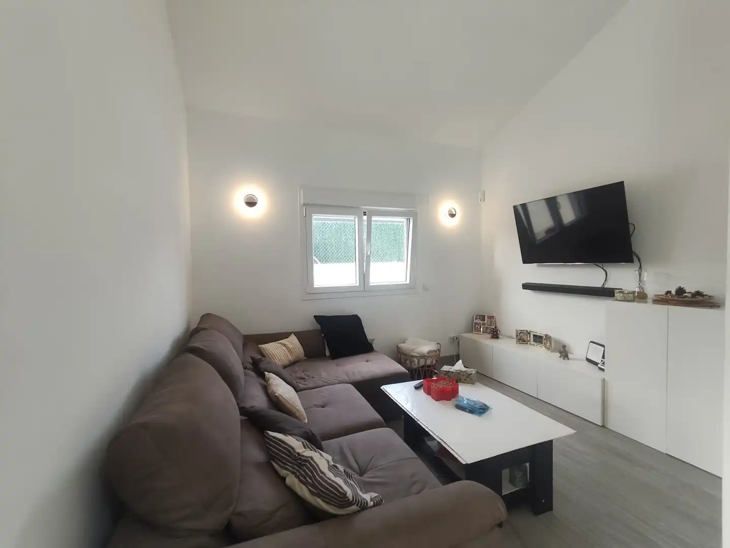 Living room of Houses for sale in Las Ventas de Retamosa  with Air Conditioner, Heating and Storage room