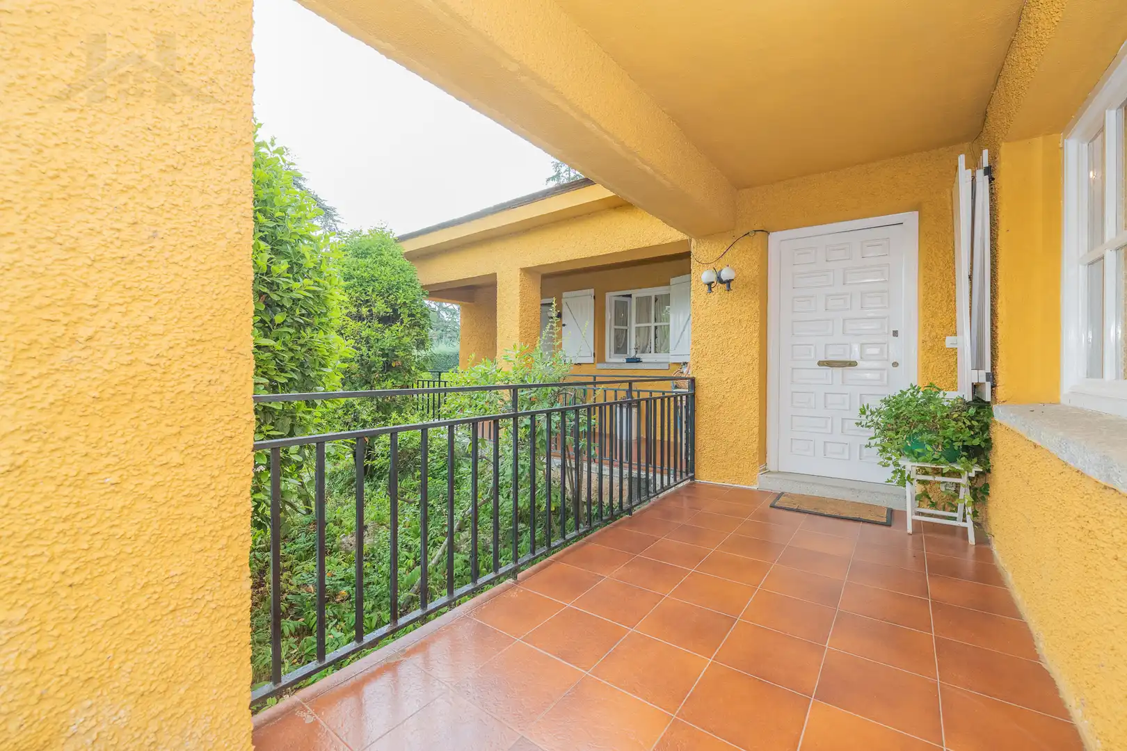 Vista exterior de Casa o chalet en venta en Tres Cantos con Aire acondicionado, Calefacción y Jardín privado