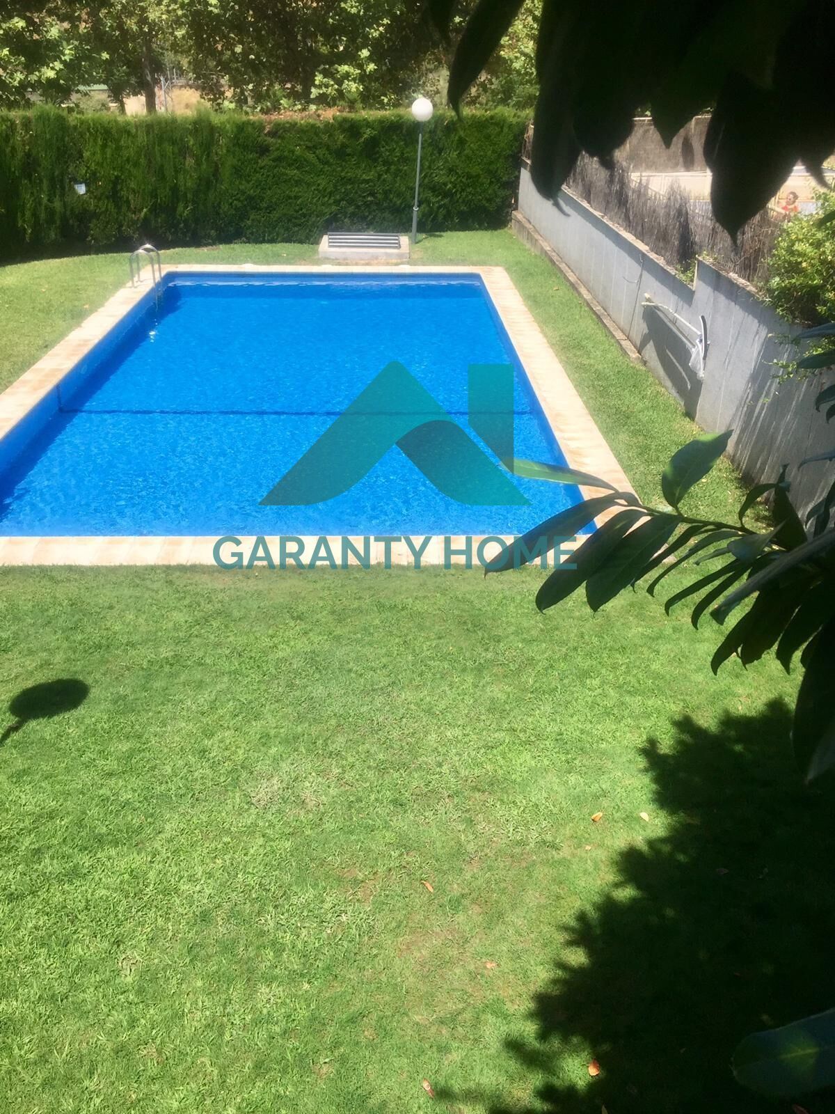 Swimming pool of Flat to rent in Cáceres Capital  with Air Conditioner, Heating and Terrace
