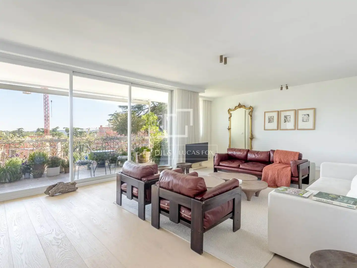Exterior view of Flat for rent in Madrid  with Air Conditioner, Heating and Private garden