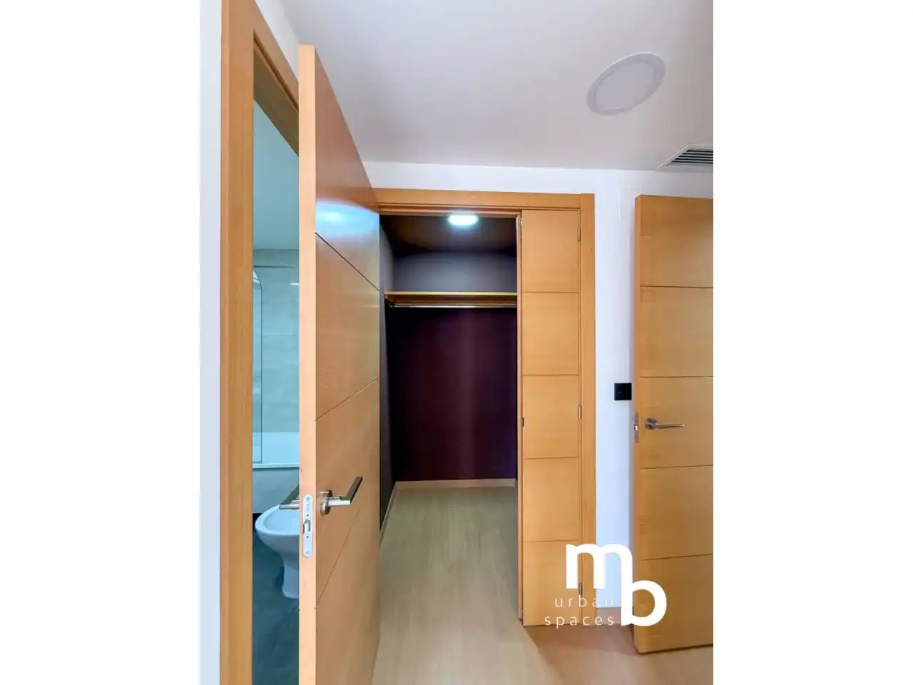 Flat for rent in Madrid  with Air Conditioner, Heating and Swimming Pool