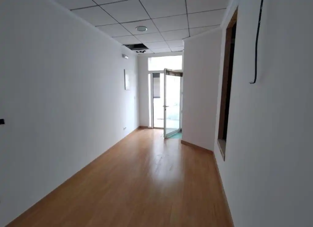 Local en venta en Caudete