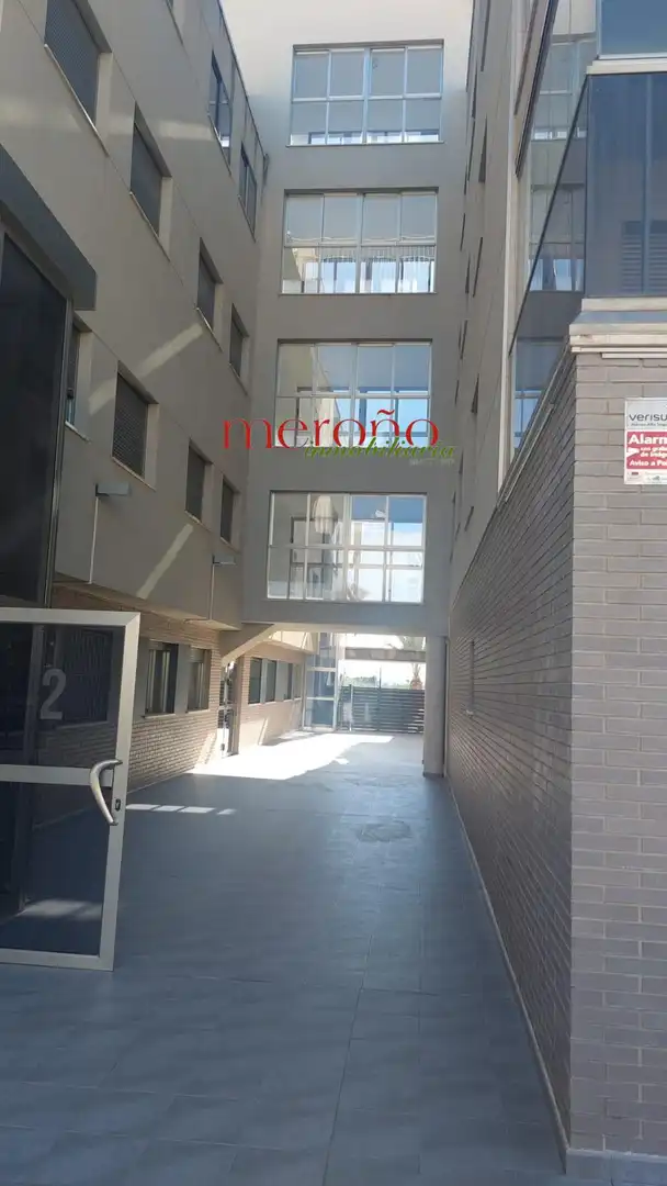 Piso de alquiler en Elche / Elx con Terraza y Piscina comunitaria