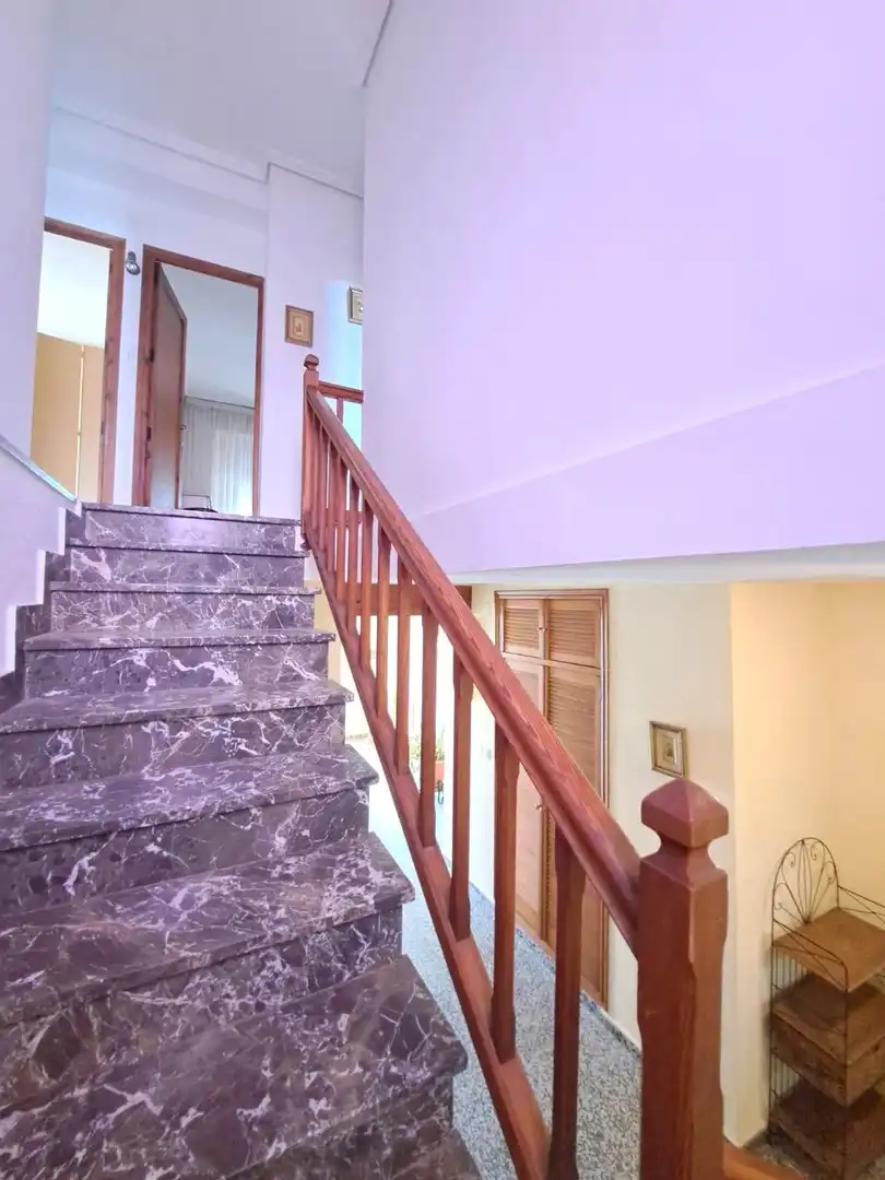 Casa o xalet en venda en Requena amb Terrassa i Balcó