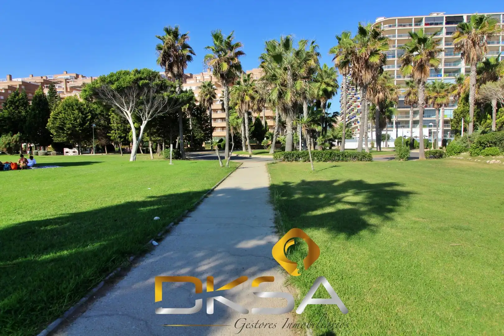 Apartment with pool for sale in Calle AMPLARIES, imagen 34