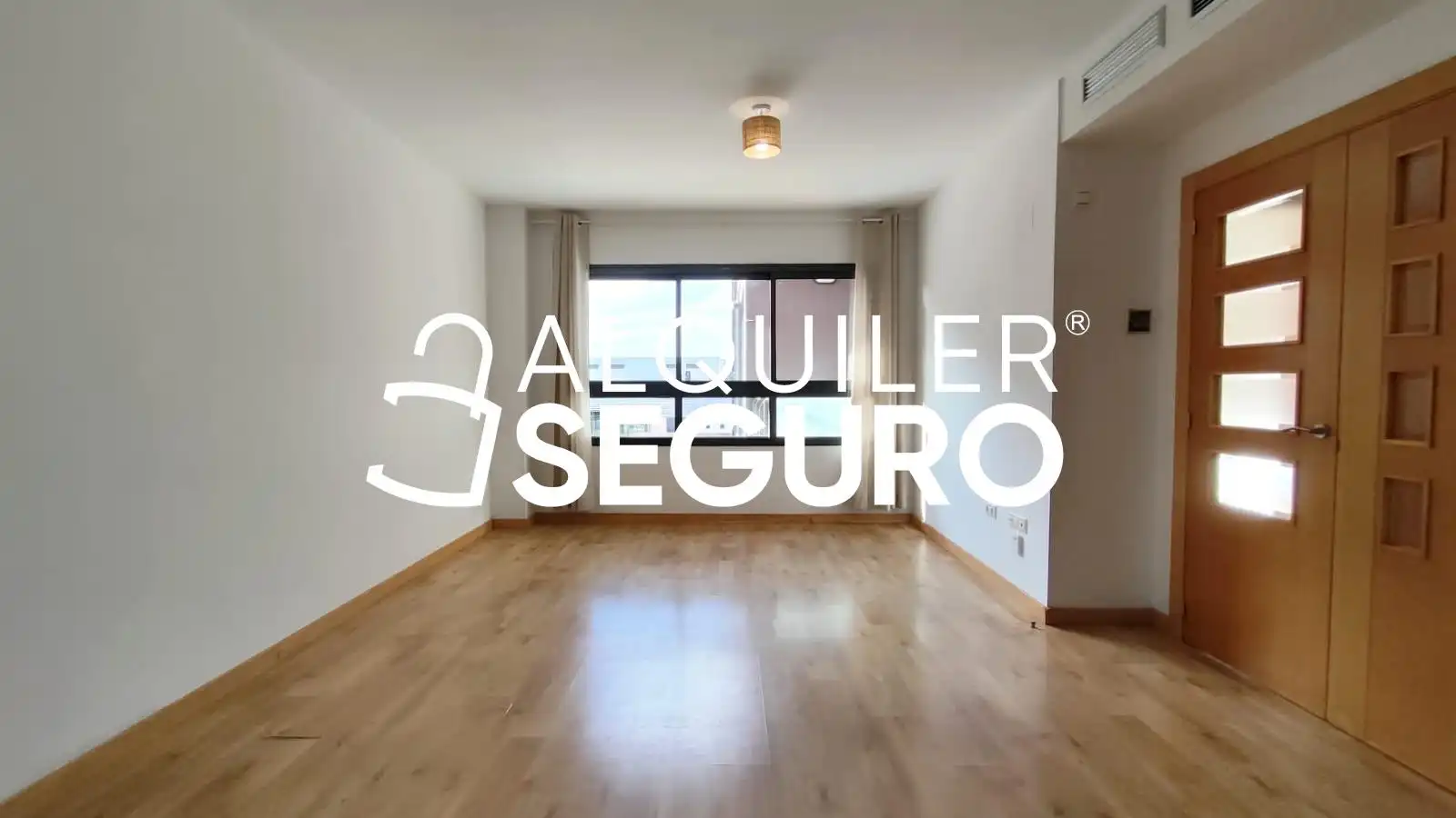 Habitación de Piso de alquiler en Paterna con Aire acondicionado, Calefacción y Terraza