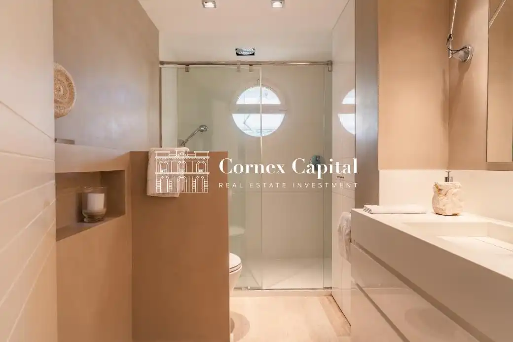 Bathroom of Flat for sale in Castell d'Aro, Platja d'Aro i s'Agaró  with Air Conditioner, Heating and Private garden