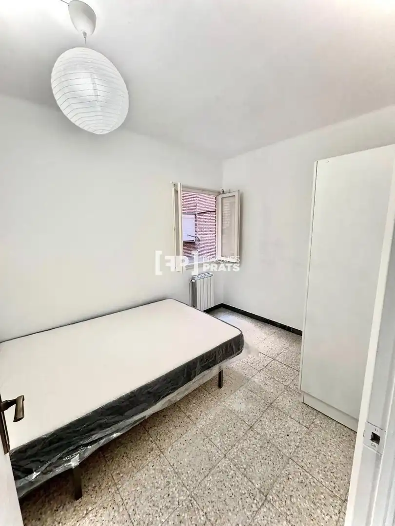 Bedroom of Flat for rent in Lleida  with Heating, Terrace and Furnished