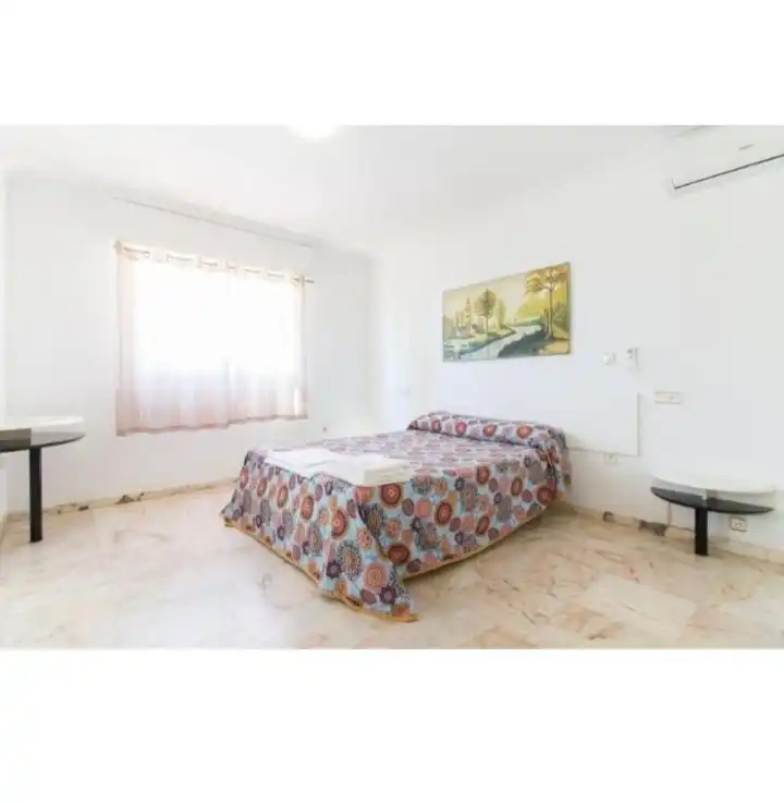 Dormitori de Apartament en venda en Benidorm amb Aire condicionat, Terrassa i Moblat