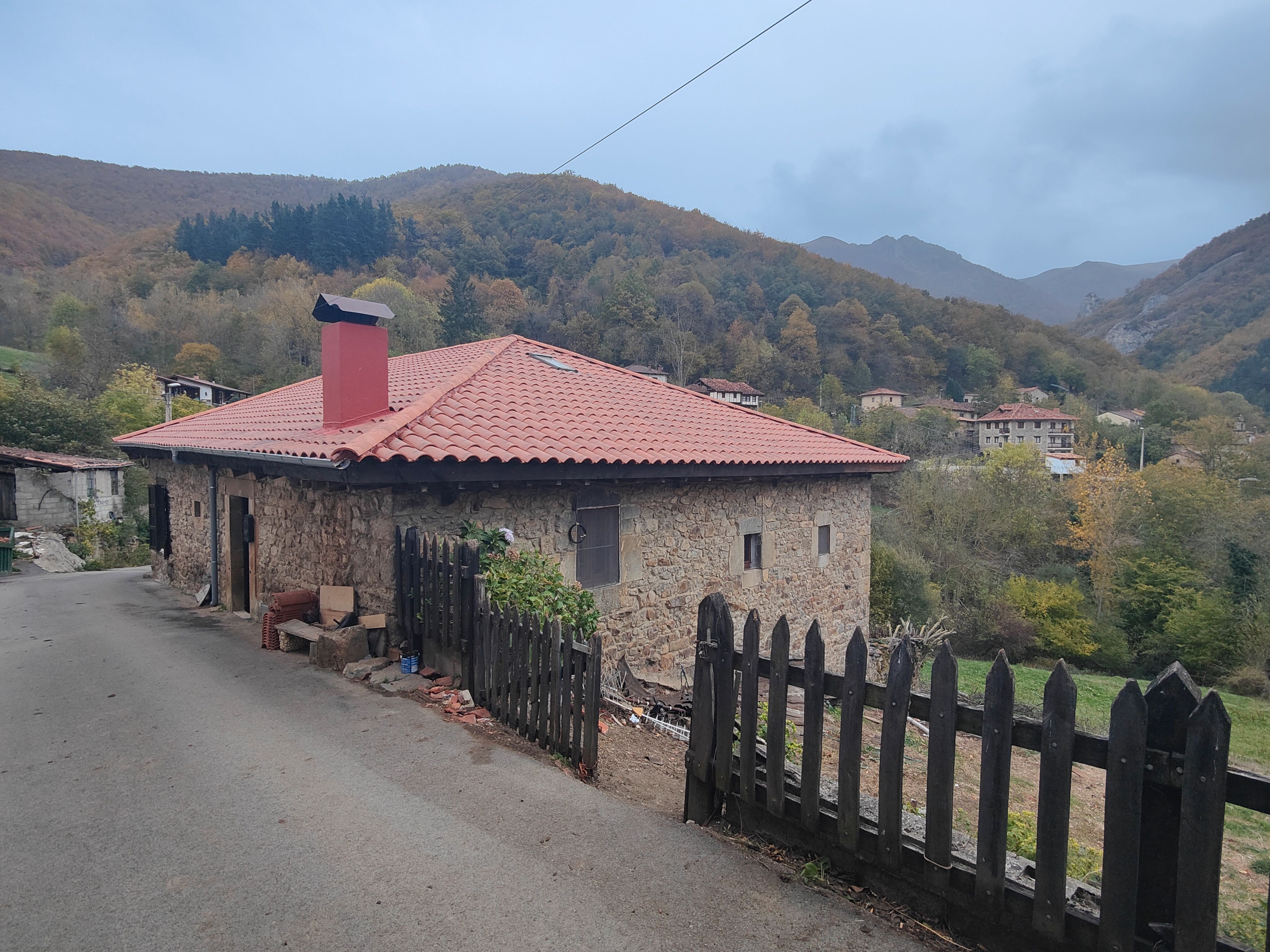 Exterior view of Country house for sale in Camaleño  with Heating, Private garden and Terrace