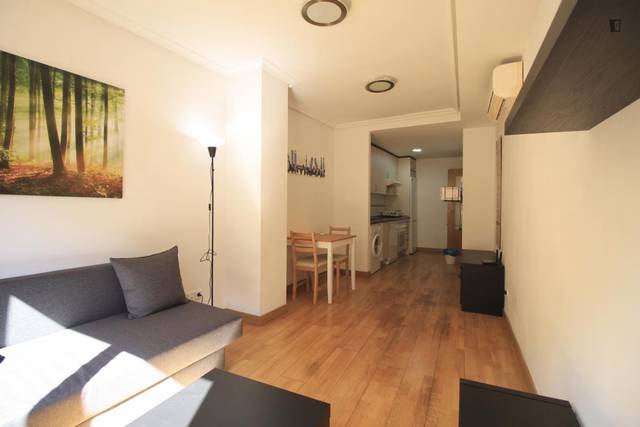 Apartamento en Alquiler en Valdeacederas