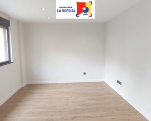 Flat for sale in Calle Gómez Arias, Vidal