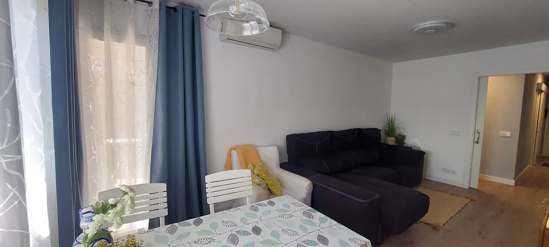Wohnzimmer von Wohnung zum Verkauf in Salou mit Klimaanlage, Heizung und Abstellraum