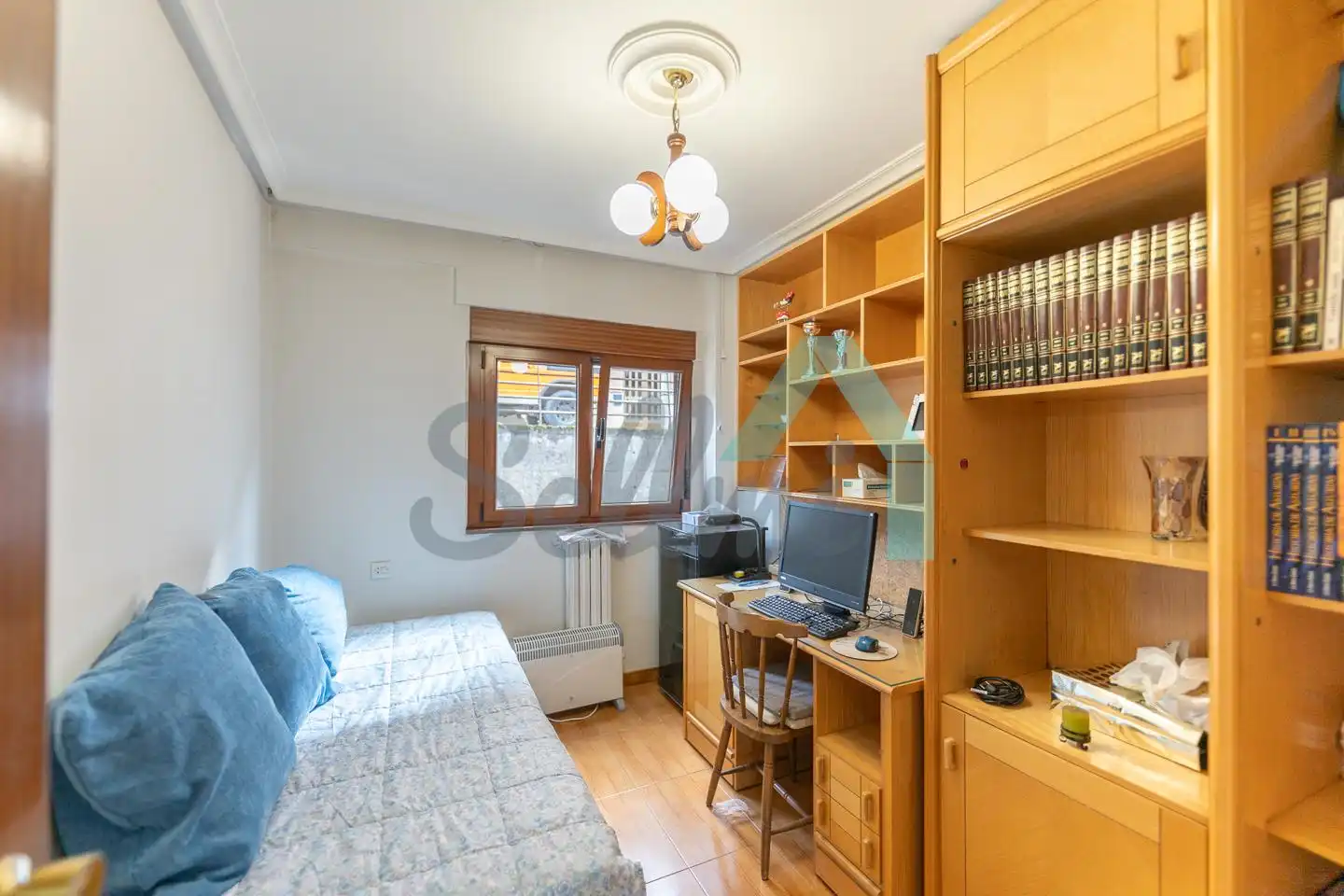 Habitación de Piso de alquiler en Aller con Calefacción, Trastero y Amueblado