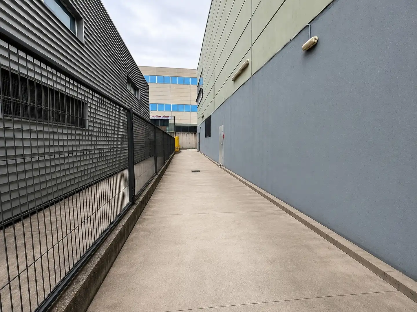 Nave industrielle avec ascenseur à louer à Bonavista - Bufalà - Morera, imagen 14