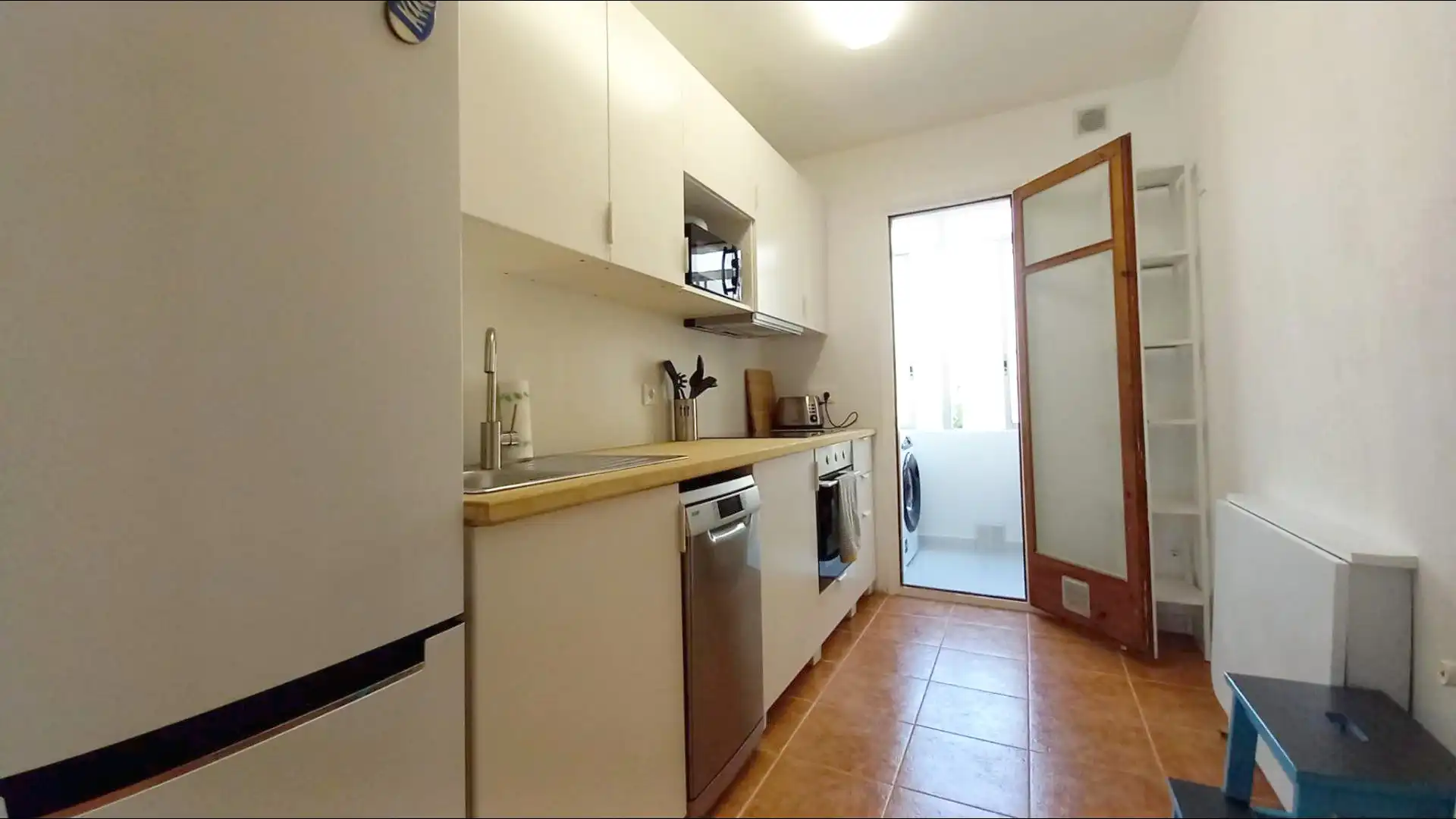 Cuina de Pis de lloguer en Vilanova i la Geltrú amb Calefacció, Terrassa i Balcó