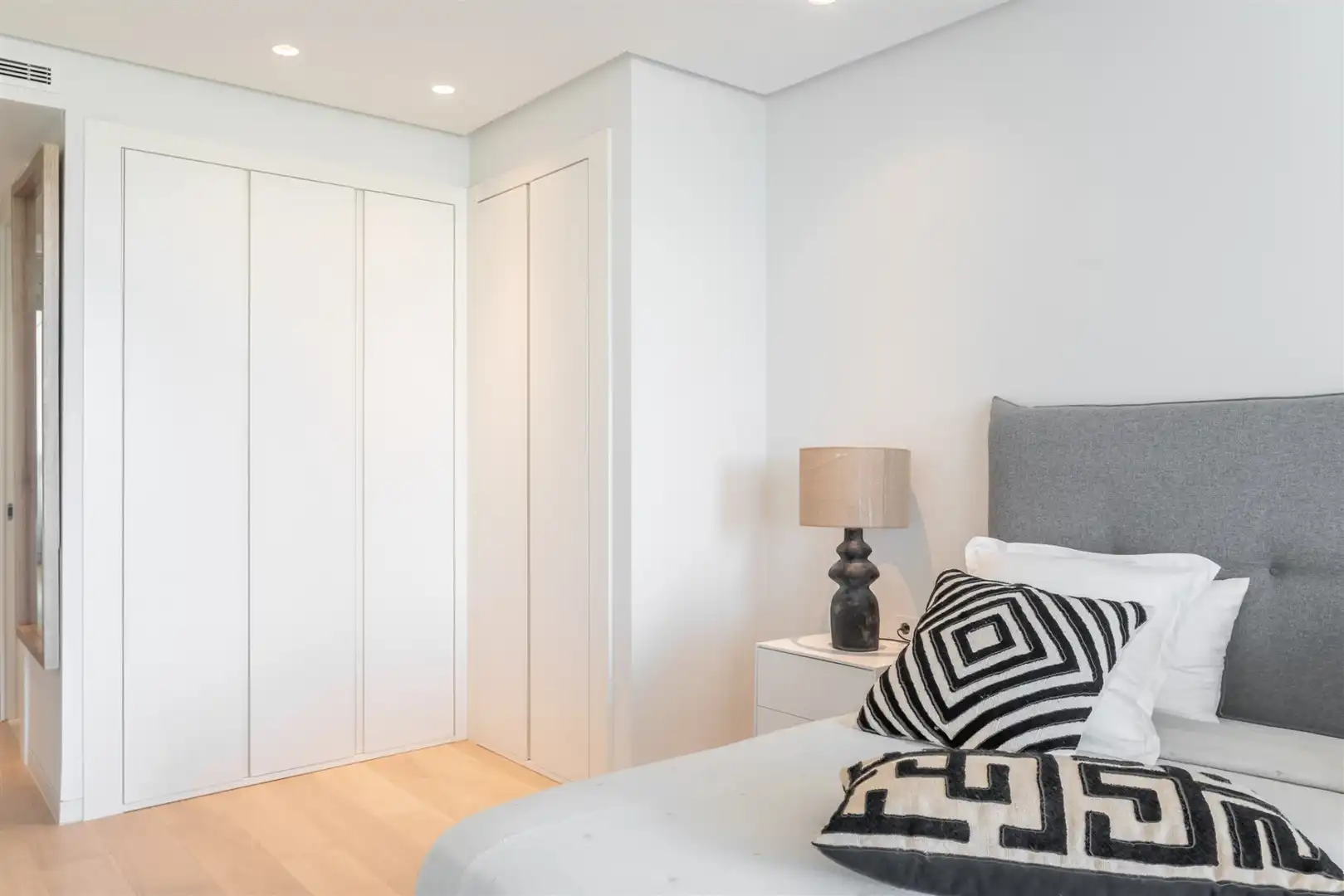Habitación de Apartamento de alquiler en Ojén con Aire acondicionado, Calefacción y Terraza
