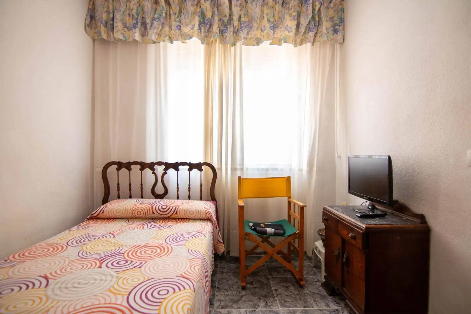 Schlafzimmer von Einfamilien-Reihenhaus zum Verkauf in Torrevieja mit Klimaanlage, Heizung und Terrasse