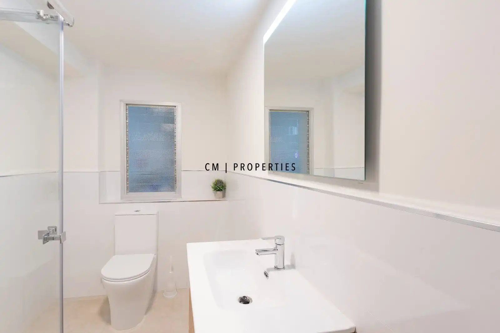Badezimmer von Wohnung zur Miete in Poblats Marítims