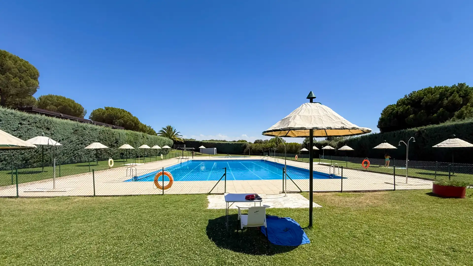 Piscina de Casa o xalet en venda en Galapagar amb Aire condicionat, Jardí privat i Forn