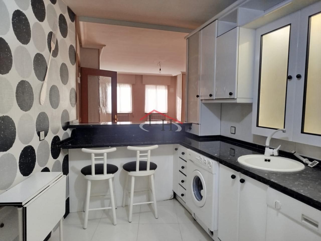 Kitchen of Flat for sale in León Capital   with Heating, Parquet flooring and Storage room