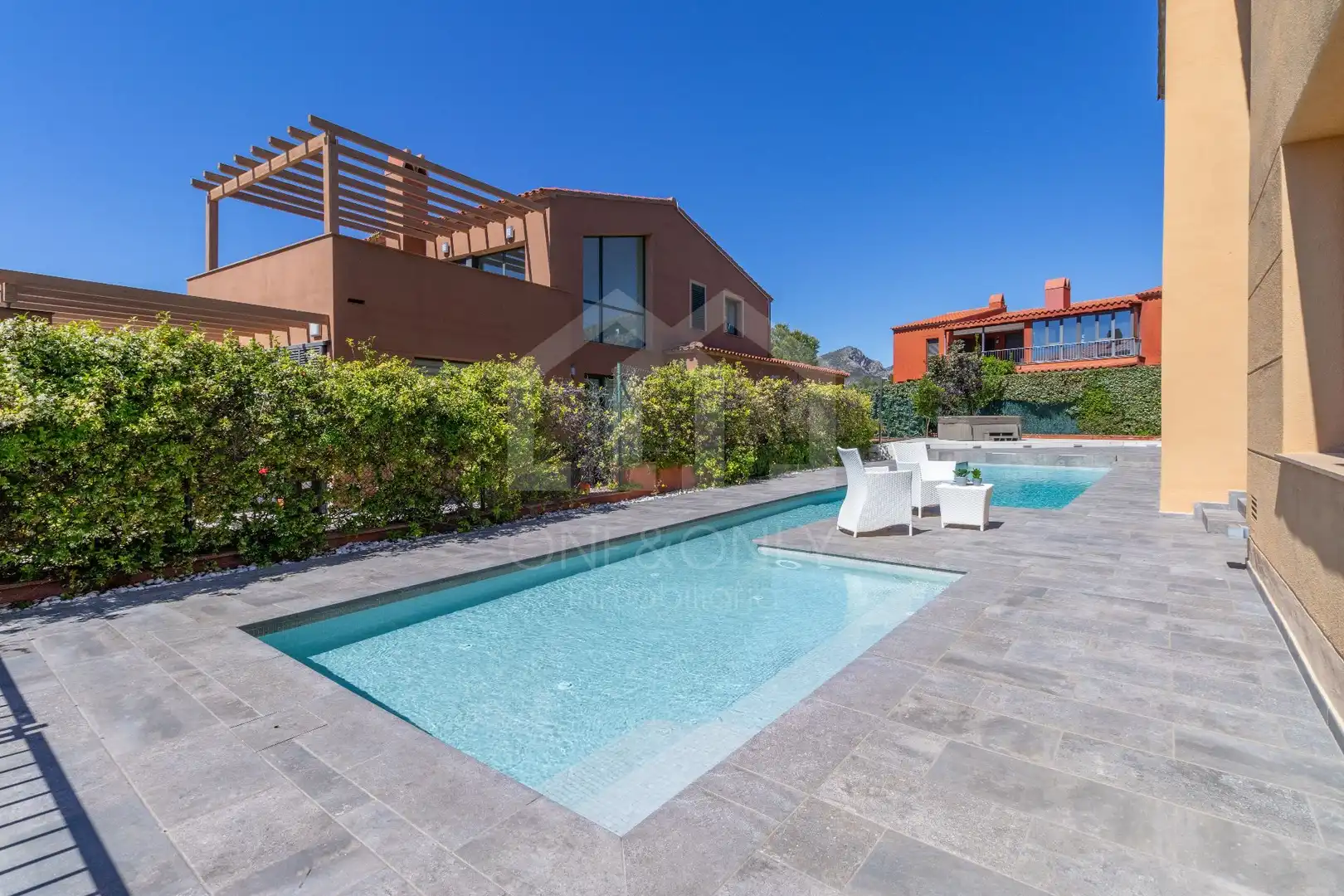 Piscina de Casa o chalet en venta en Mont-roig del Camp con Aire acondicionado, Calefacción y Jardín privado