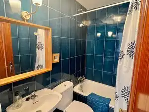 Bany de Casa adosada de lloguer en Almuñécar amb Terrassa, Moblat i Balcó