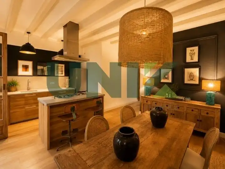 Piso en venta en Carrer AVINYO