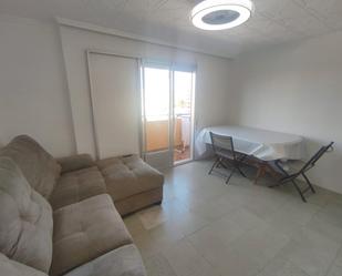 Sala d'estar de Apartament en venda en Alicante / Alacant amb Balcó