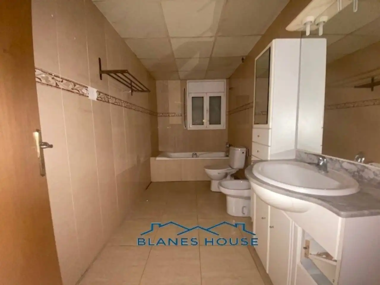 Baño de Piso en venta en Maçanet de la Selva