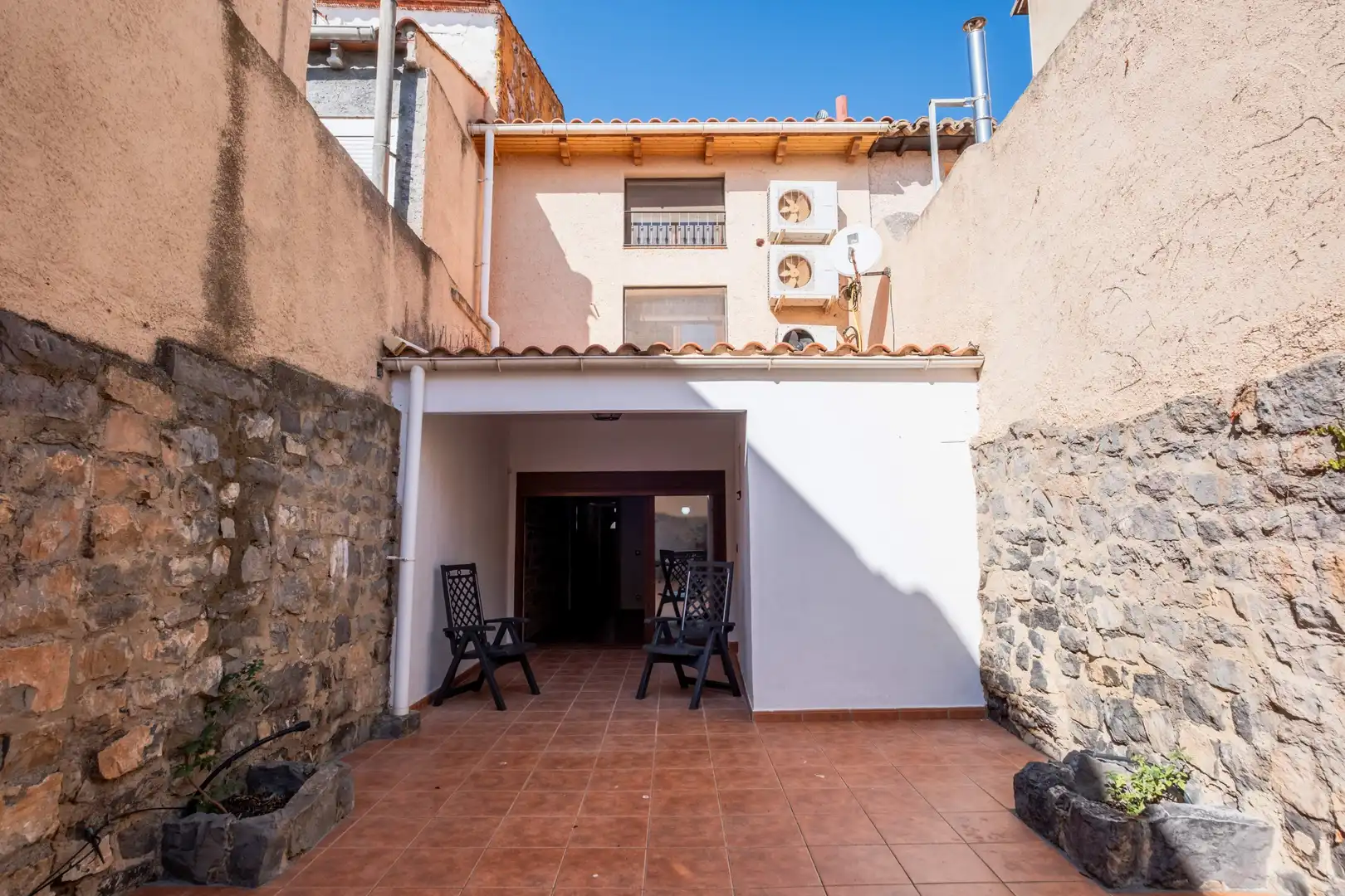 Exterior view of Houses for sale in Calatorao  with Air Conditioner, Terrace and Balcony
