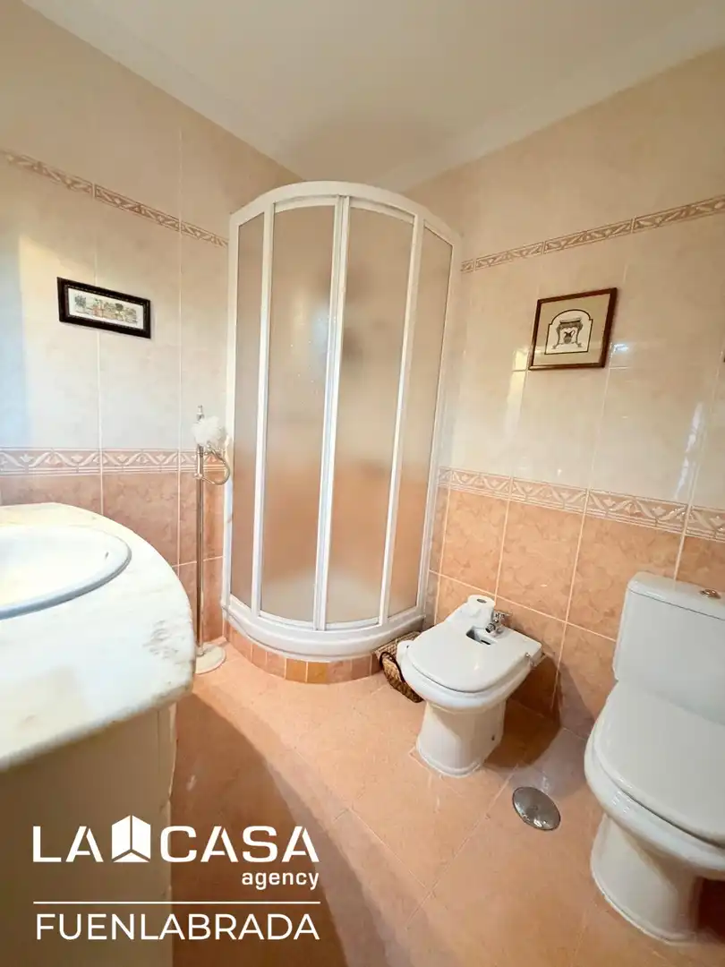 Baño de Piso en venta en Fuenlabrada con Aire acondicionado, Calefacción y Terraza