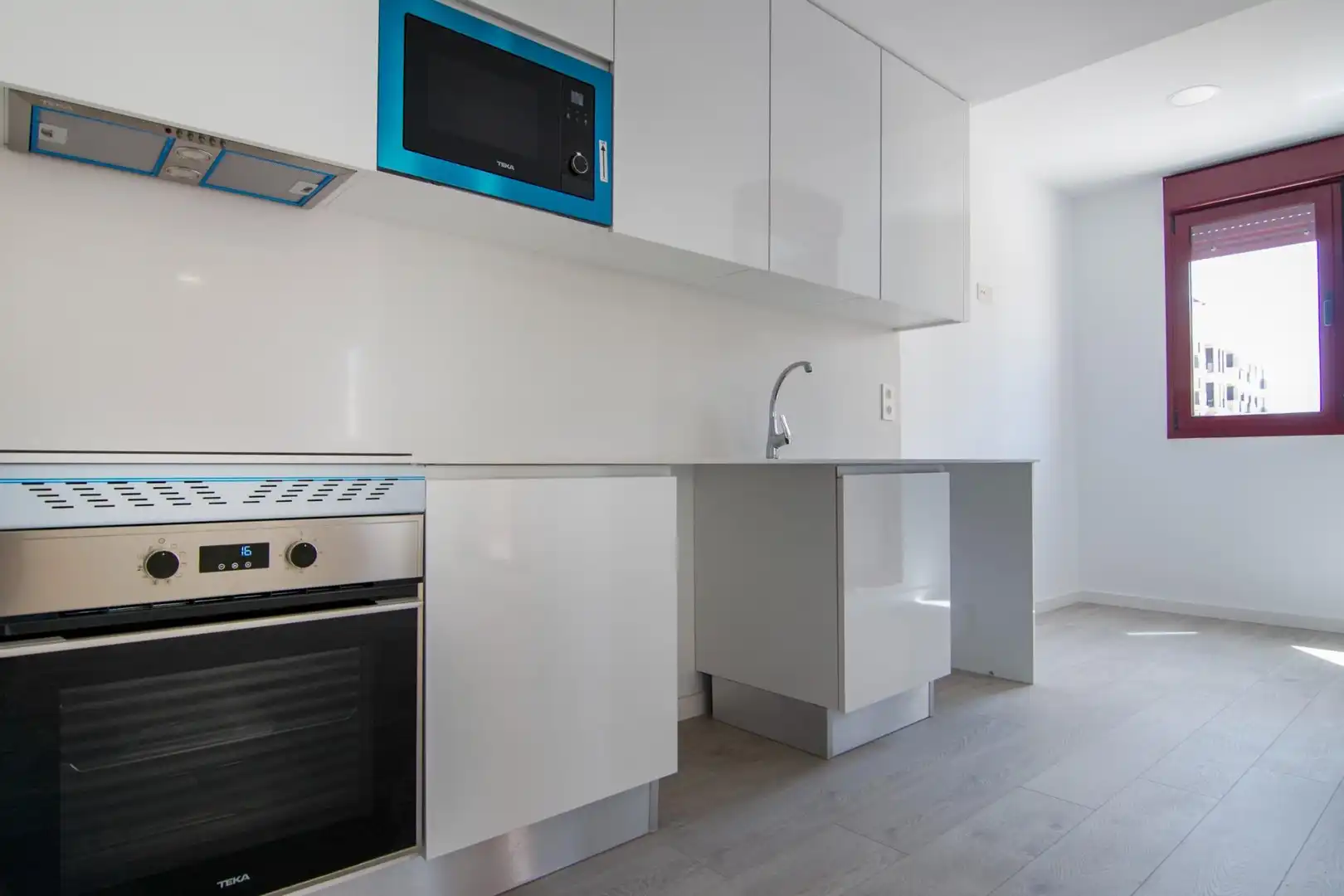 Kitchen of Flat for rent in Paiporta  with Air Conditioner, Heating and Terrace