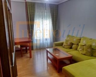 Living room of Flat to rent in Salamanca Capital  with Balcony