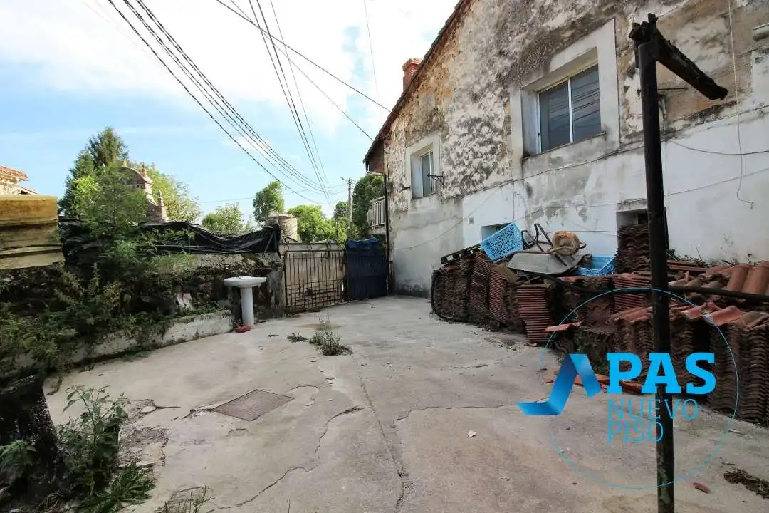 Vista exterior de Casa o chalet en venta en Villafufre con Jardín privado y Balcón