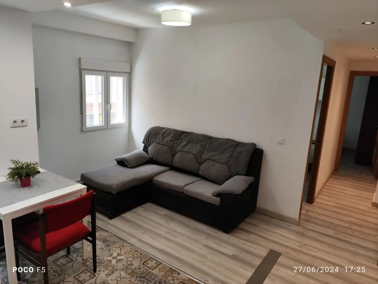 Sala de estar de Piso de alquiler en Zaragoza con Calefacción, Parquet y Amueblado