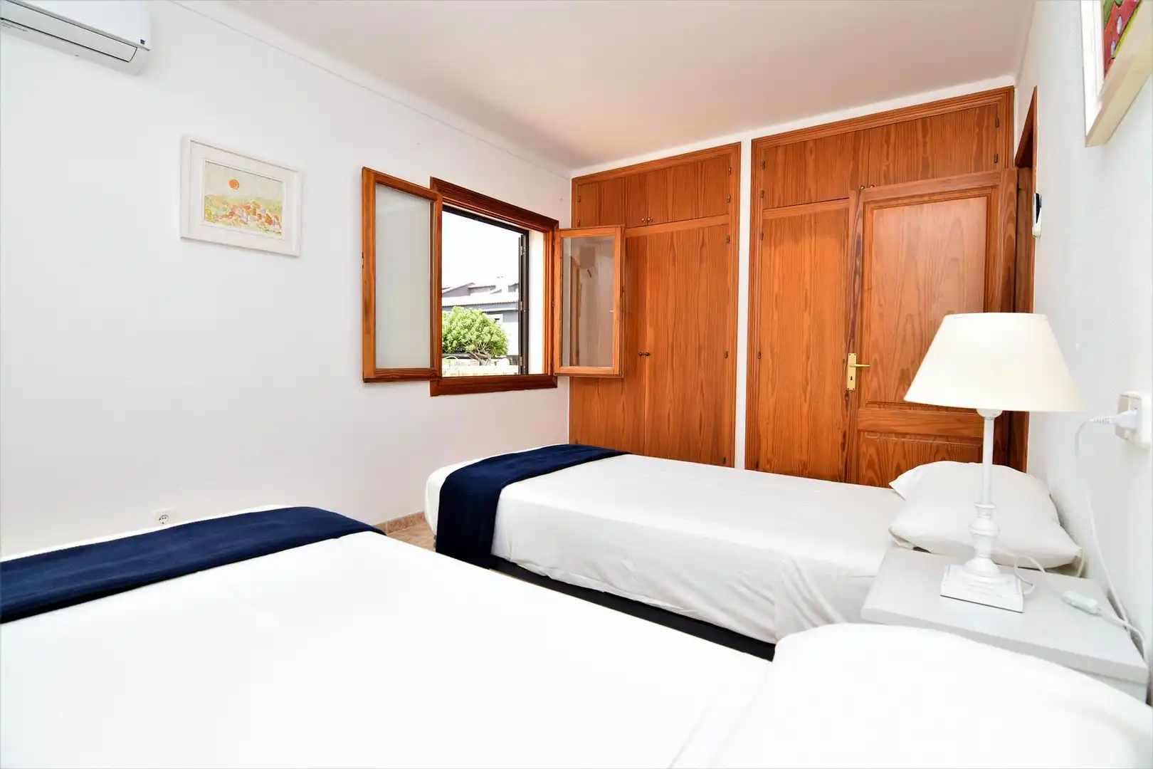 Schlafzimmer von Haus oder Chalet zur Miete in Artà mit Klimaanlage, Heizung und Terrasse