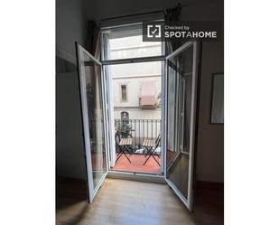 Exterior view of Flat to rent in  Barcelona Capital  with Air Conditioner, Heating and Furnished