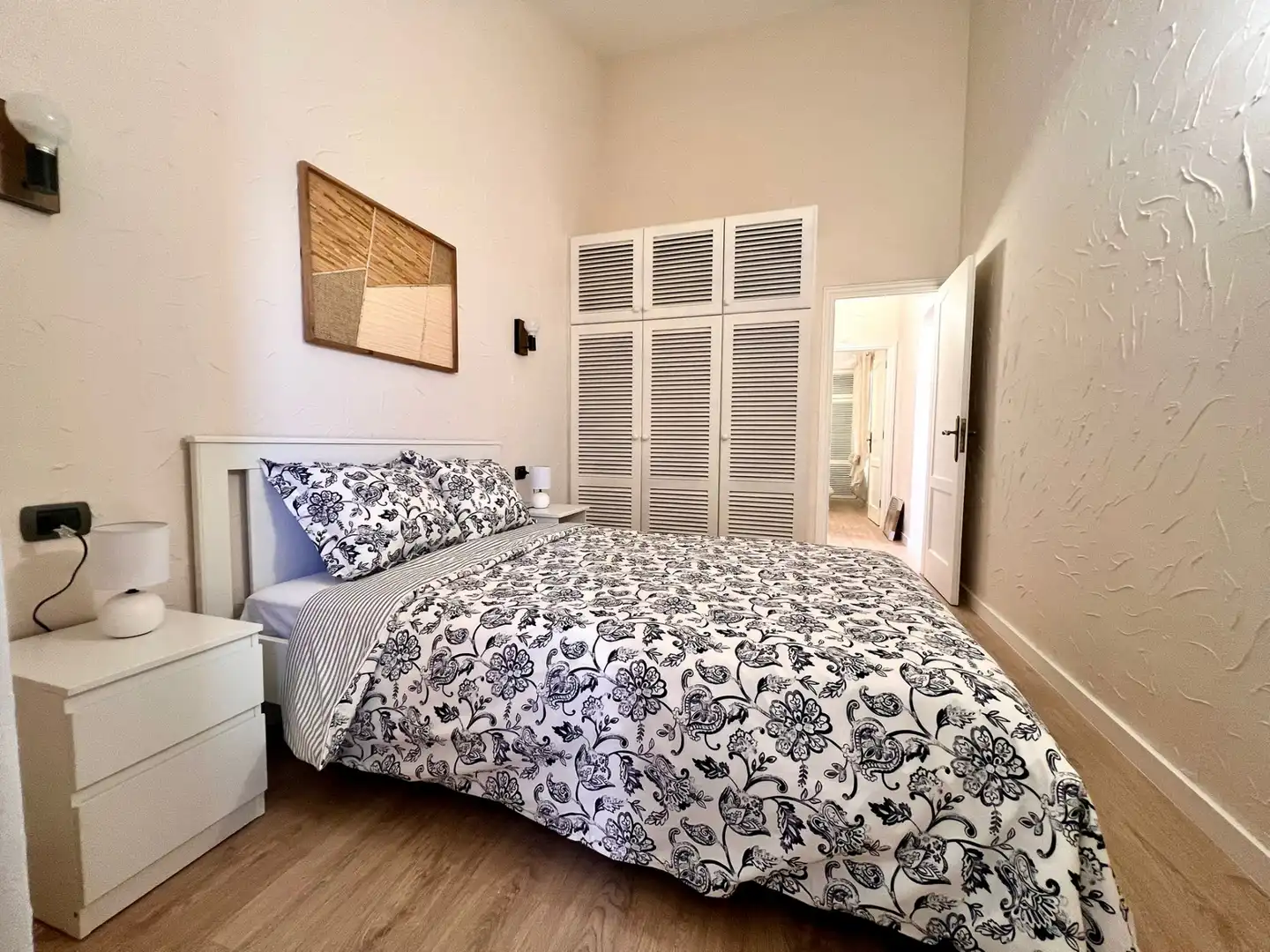 Detached homes for sale in Calle los Prismas, Arico