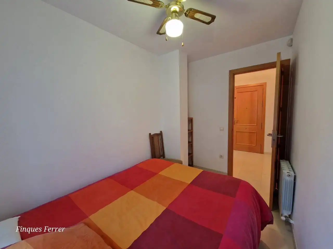Habitación de Piso de alquiler en Cubelles con Aire acondicionado, Calefacción y Jardín privado