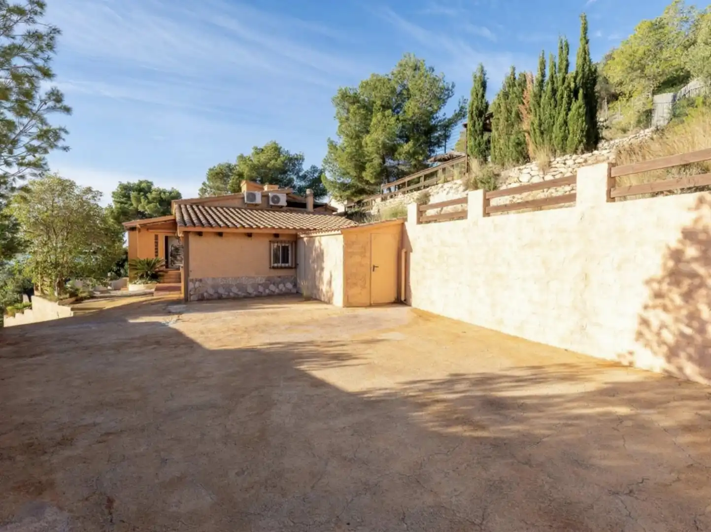 Jardín de Casa o chalet en venta en Roda de Berà con Aire acondicionado, Calefacción y Jardín privado